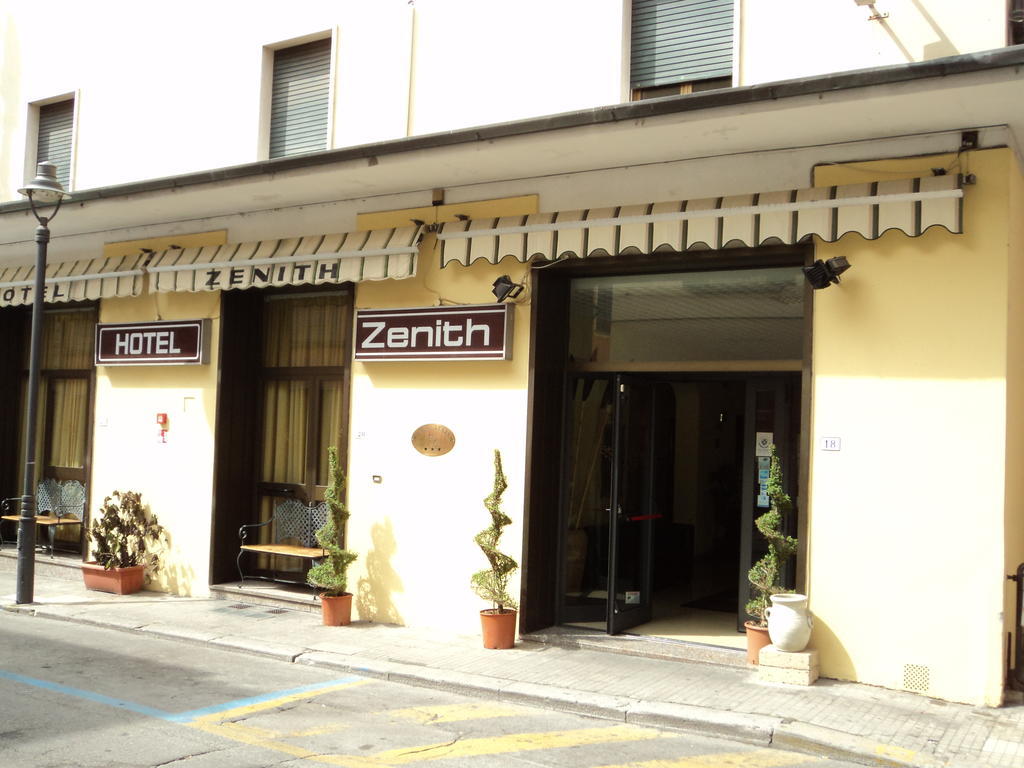 Zenith Hotel Montecatini Terme Exterior photo